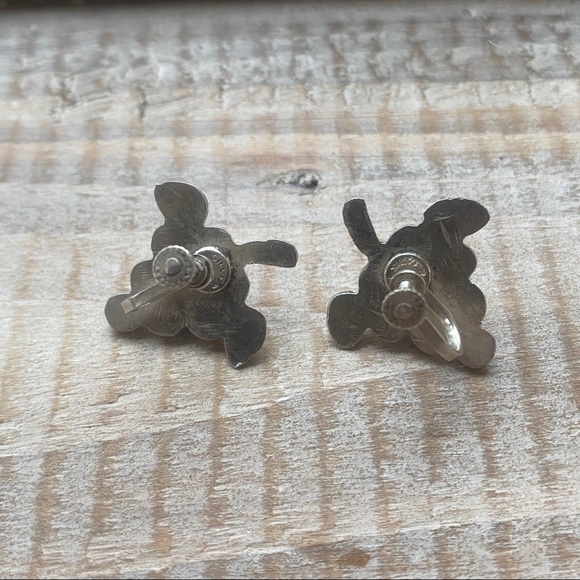 1950’s Silver Grape Cluster Screw Back Earrings - Picture 4 of 4